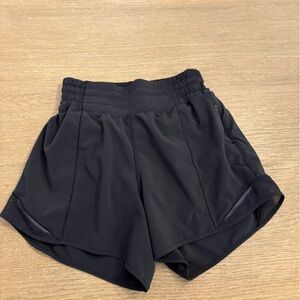 Lulu lemon hotty hot black Black Shorts size 2
